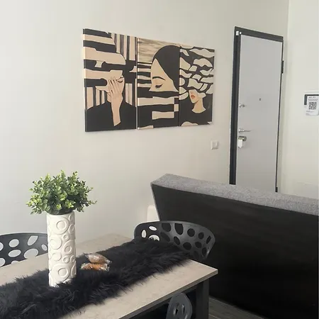 Riva Del Tevere Appartement *