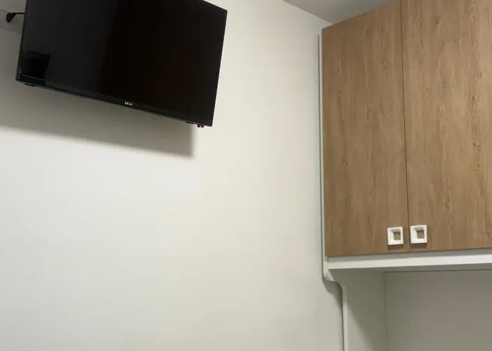 Riva Del Tevere 아파트 피우미치노